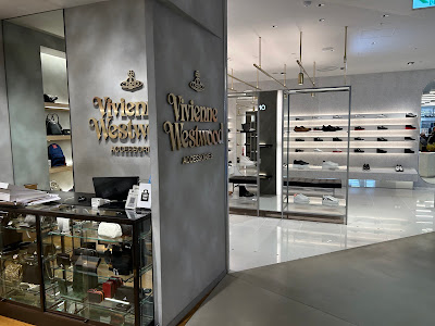 Vivienne Westwood Shibuya Parco 사진 2