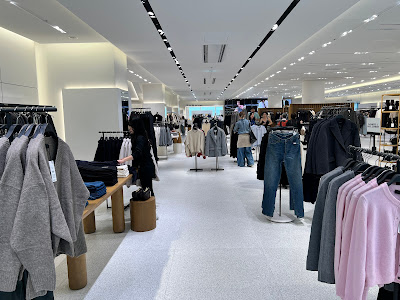 ZARA Roppongi Hills Store 사진 3