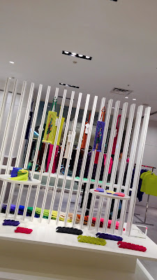 PLEATS PLEASE ISSEY MIYAKE DAIMARU TOKYO 사진 4