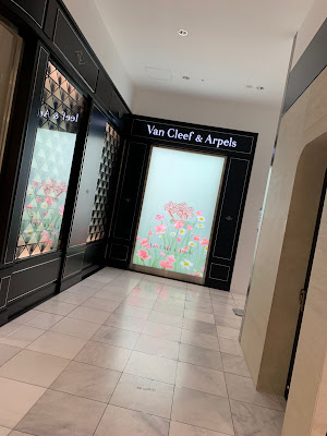 Van Cleef & Arpels (Tokyo - Nihombashi Mitsukoshi) ヴァン クリーフ＆アーペル 日本橋三越店 사진 4