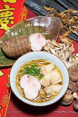 口水 사진 4
