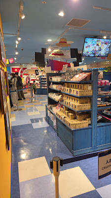 ONE PIECE mugiwara store Ikebukuro 사진 2