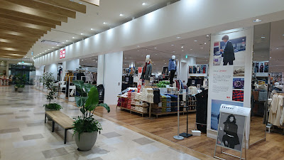 UNIQLO SoCoLa Minami-Gyotoku 사진 5