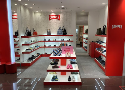 ABC-MART Daimaru Tokyo 사진 2