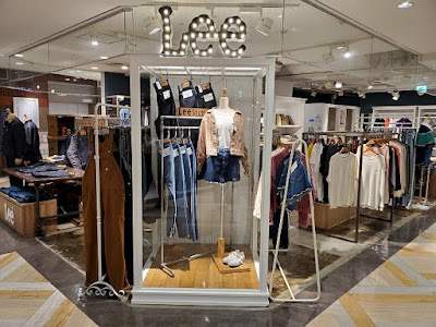 Lee ルミネエスト新宿店 사진 2