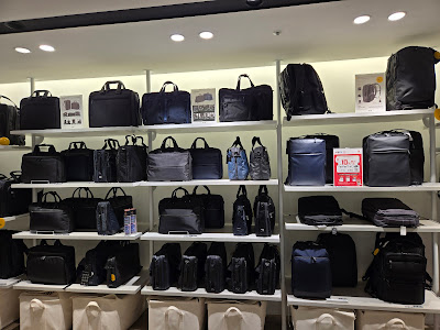 ACE Bags & Luggage Yaechika Store 사진 4