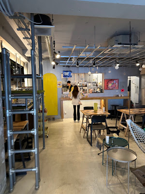 um cafe & bar 사진 5