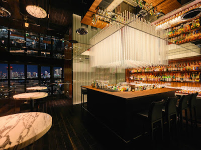the BAR 사진 4