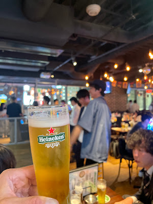 Beer Pong Bar GROVE Shinjuku 사진 3