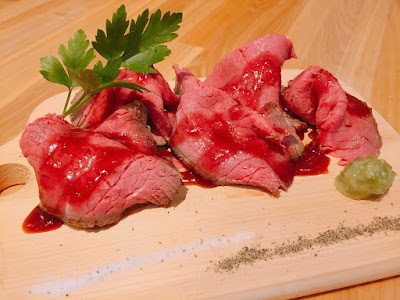 骨付き肉とお酒の店maru浅草 사진 2