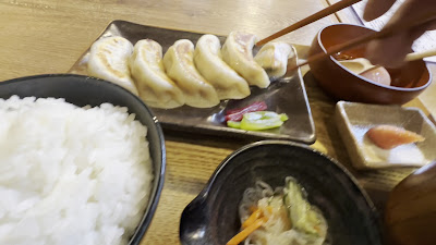 肉汁餃子のダンダダン 田町店 사진 2