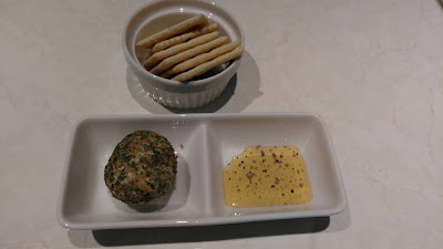 DiningBar Autumn Leaves 사진 5