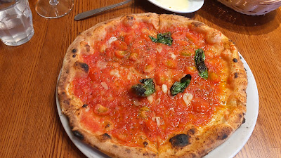 Pizzeria Trattoria Vomero Higashi-Ginza 사진 2