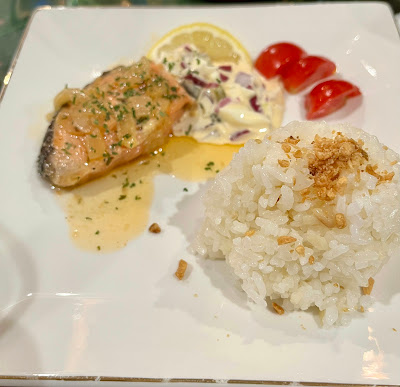 J&J Tambayan Philippine Restobar & Café 사진 3