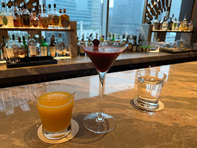 The Bar & Champagne Lounge 사진 4