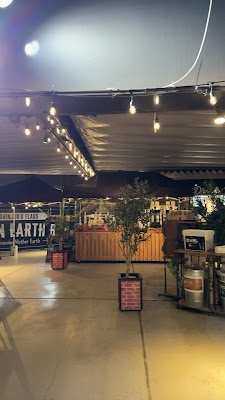 URBAN EARTH BBQ & Beer Rooftop Garden Shinjuku Flags 사진 2