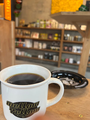 COFFEESHOP Mellow Yellow 사진 3