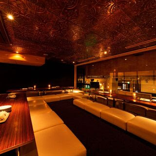 BAR＆RESTAURANT BEE 8 사진 4