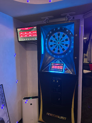 Roppongi Cafe -Karaoke & Darts- / 六本木カフェ 사진 3