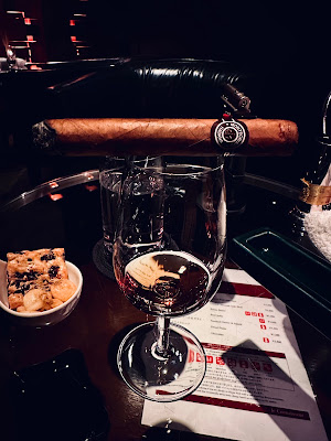 Cigar shop Bar & Cafe Ginza Honten 사진 2