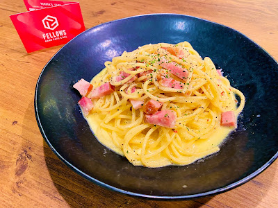 Fellows GAME CAFE&BAL 사진 2