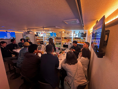 SHIRO（しろ）｜飲んで、歌って、つながる。まちあそび秘密基地｜コミュニティ型カフェ＆スナック＆カラオケバー 사진 2