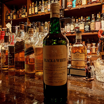 WHISKY & CIGAR Bull's cafe 中野新橋店 사진 2
