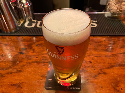 BILLY BAREW’S BEER BAR Takada-no-baba 사진 2
