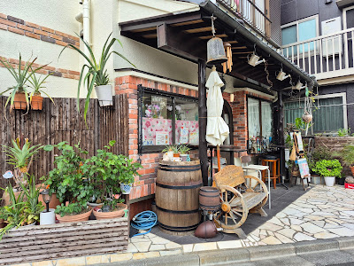 カフェ&バル隠れ屋 사진 3