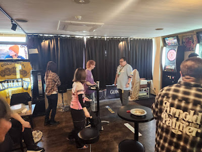 ダーツ カフェ＆バー クルーセ（旧リボルバー） 사진 4