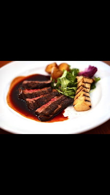 TWELVE GARDENS BAR & GRILL 사진 2