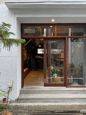 sabo beer bar ＆ bookstore 사진 4