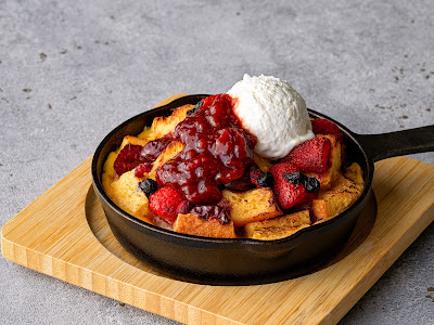 YON Cafe & Bar 사진 3