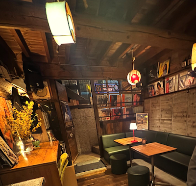 BAR HIBIGUSURI Jingu-mae 사진 2