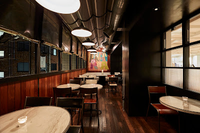 Super A Market Bar & Grill 사진 4