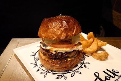 folk burgers & beers 사진 3
