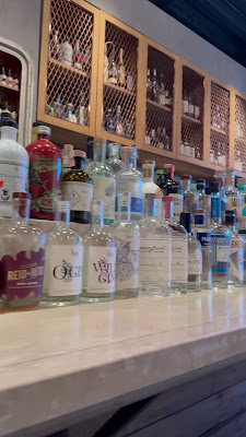 Craft Gin Bar Cocktail Works 사진 2