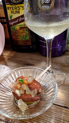 pinchos stand ニコルソン 사진 3