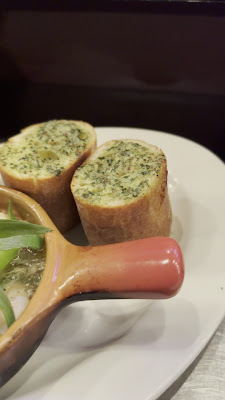 Okachimachi Wine Bar Hachijuro 사진 2