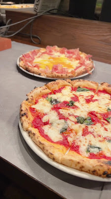 Pizza Salvatore Cuomo & Bar Shinjuku 사진 3