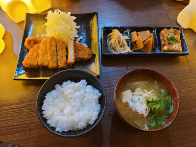 Δ（ディー） 深夜食堂 新宿D 사진 4