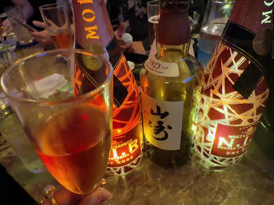 湯島 パブ タイム カラオケスナック 사진 2