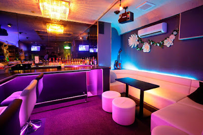 BAR REBECCA 사진 3