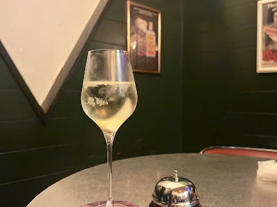 VIR BAR First 사진 4