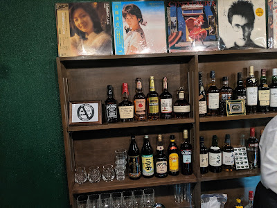 アナログミュージックバーattic：レコードバー 사진 4