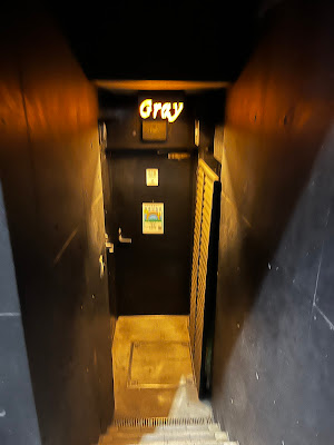 BAR Gray 사진 5