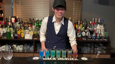 VIBES BAR 사진 2