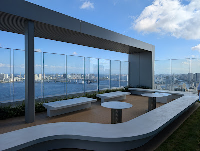 BLUE FRONT SHIBAURA TOWER S SKY LOUNGE 사진 2