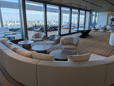 BLUE FRONT SHIBAURA TOWER S SKY LOUNGE 사진 5