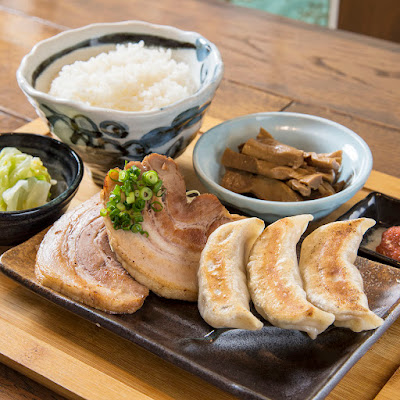 肉汁餃子のダンダダン 千歳烏山店 사진 3